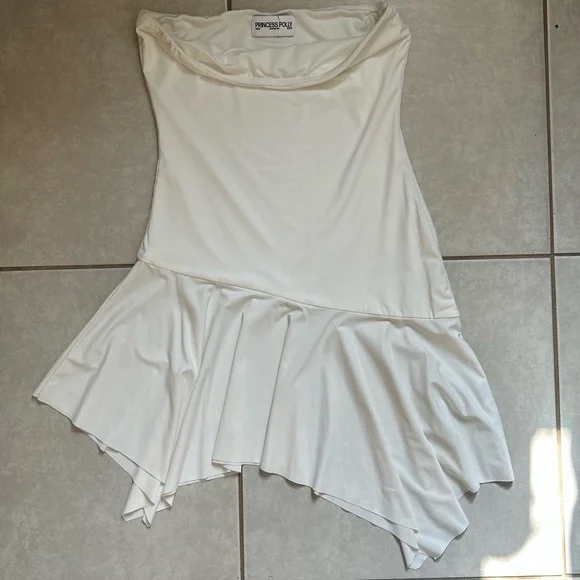 Princess Polly Mini Dress in White. Size 6 US/ 10 AU - Picture 3 of 5